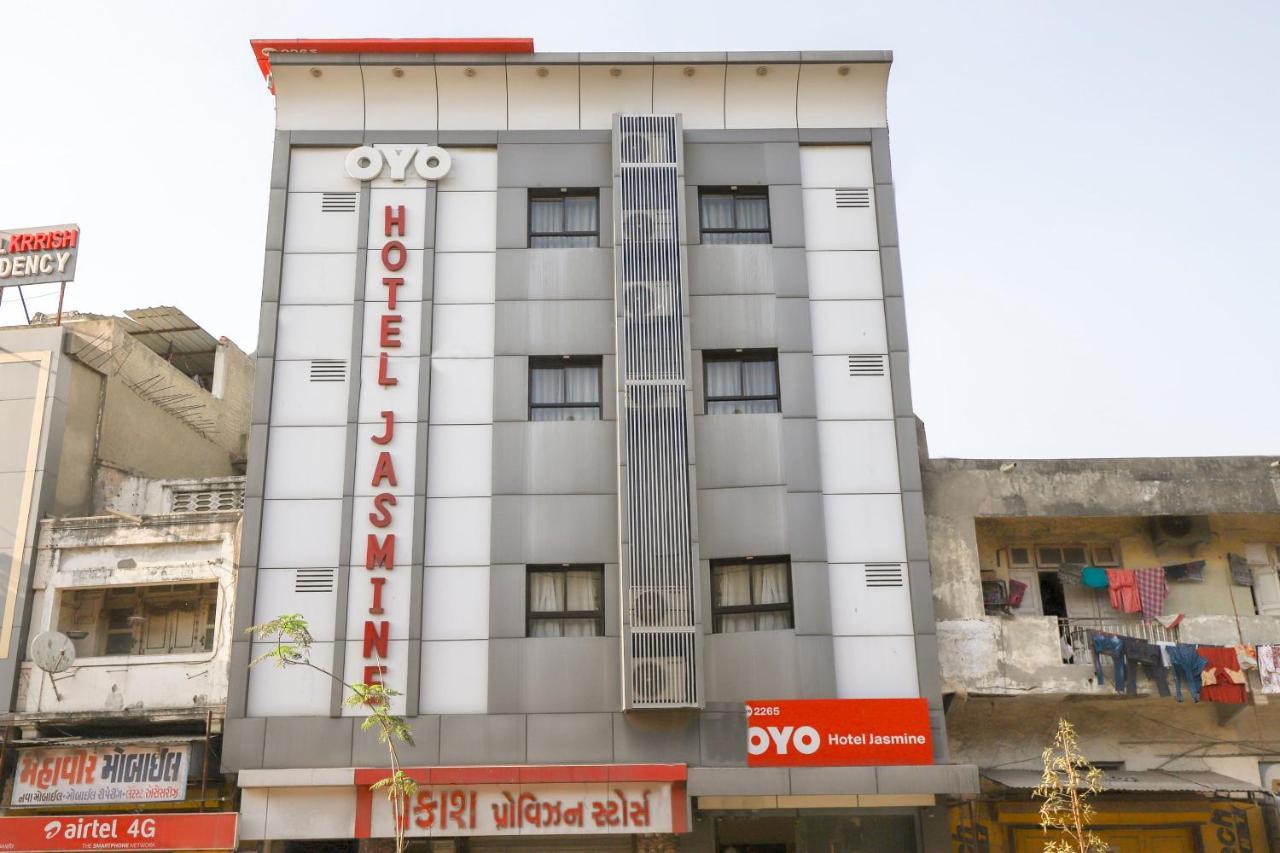 Hotel Jasmine Ahmedabad Exterior photo