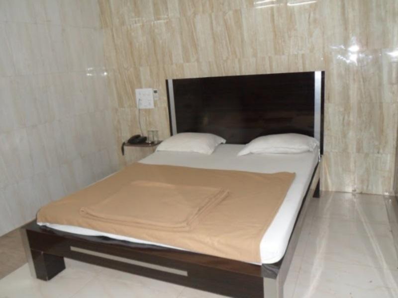 Hotel Jasmine Ahmedabad Exterior photo