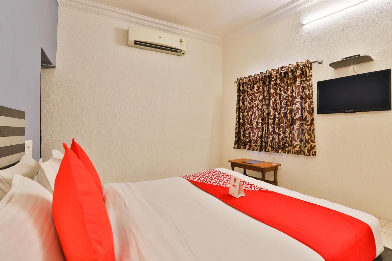 Hotel Jasmine Ahmedabad Exterior photo