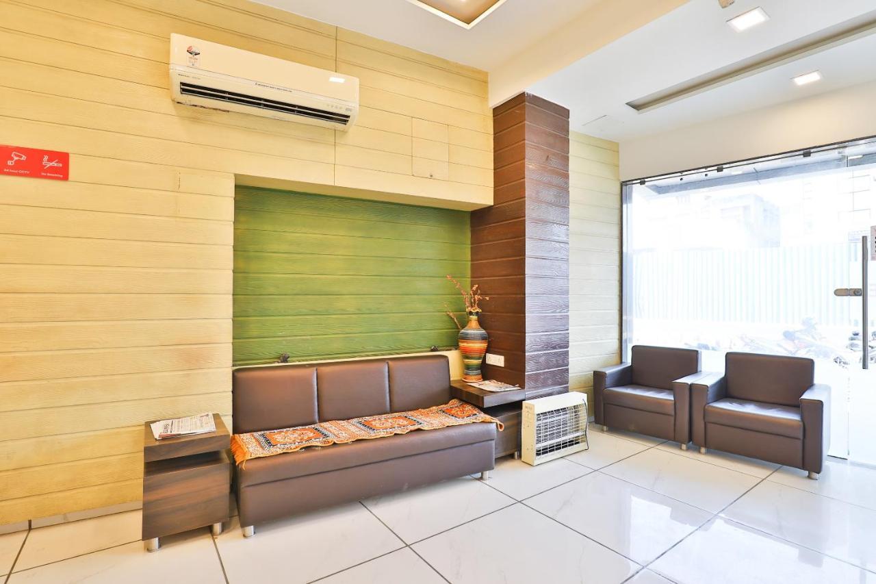 Hotel Jasmine Ahmedabad Exterior photo