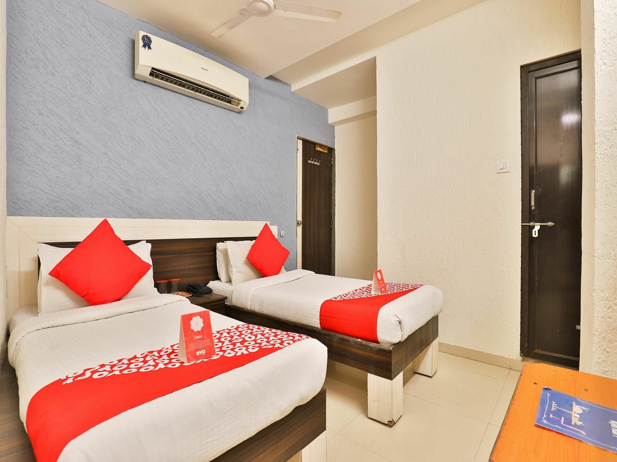 Hotel Jasmine Ahmedabad Exterior photo